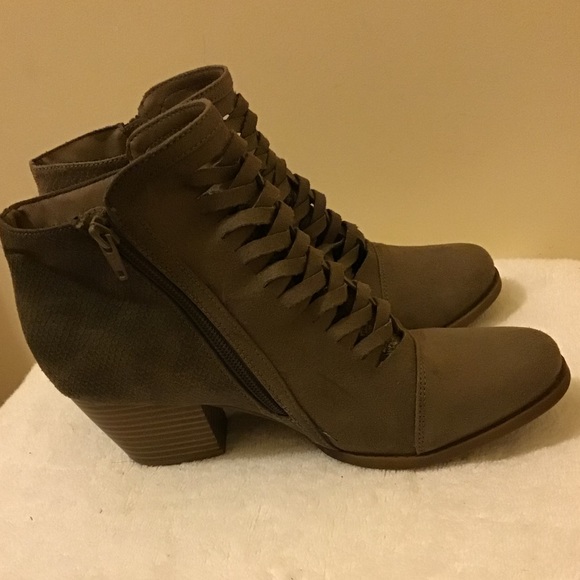 You Taupe Ankle Boots - Picture 3 of 8